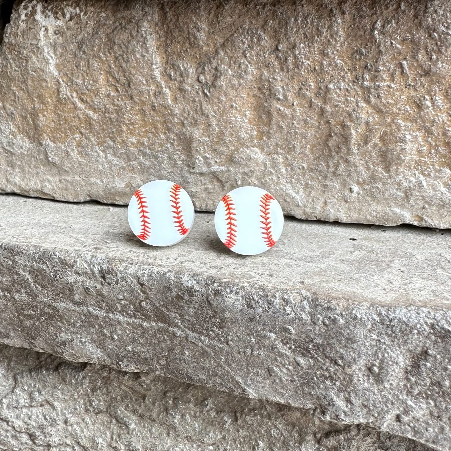 Straight Baseball Seam Studs