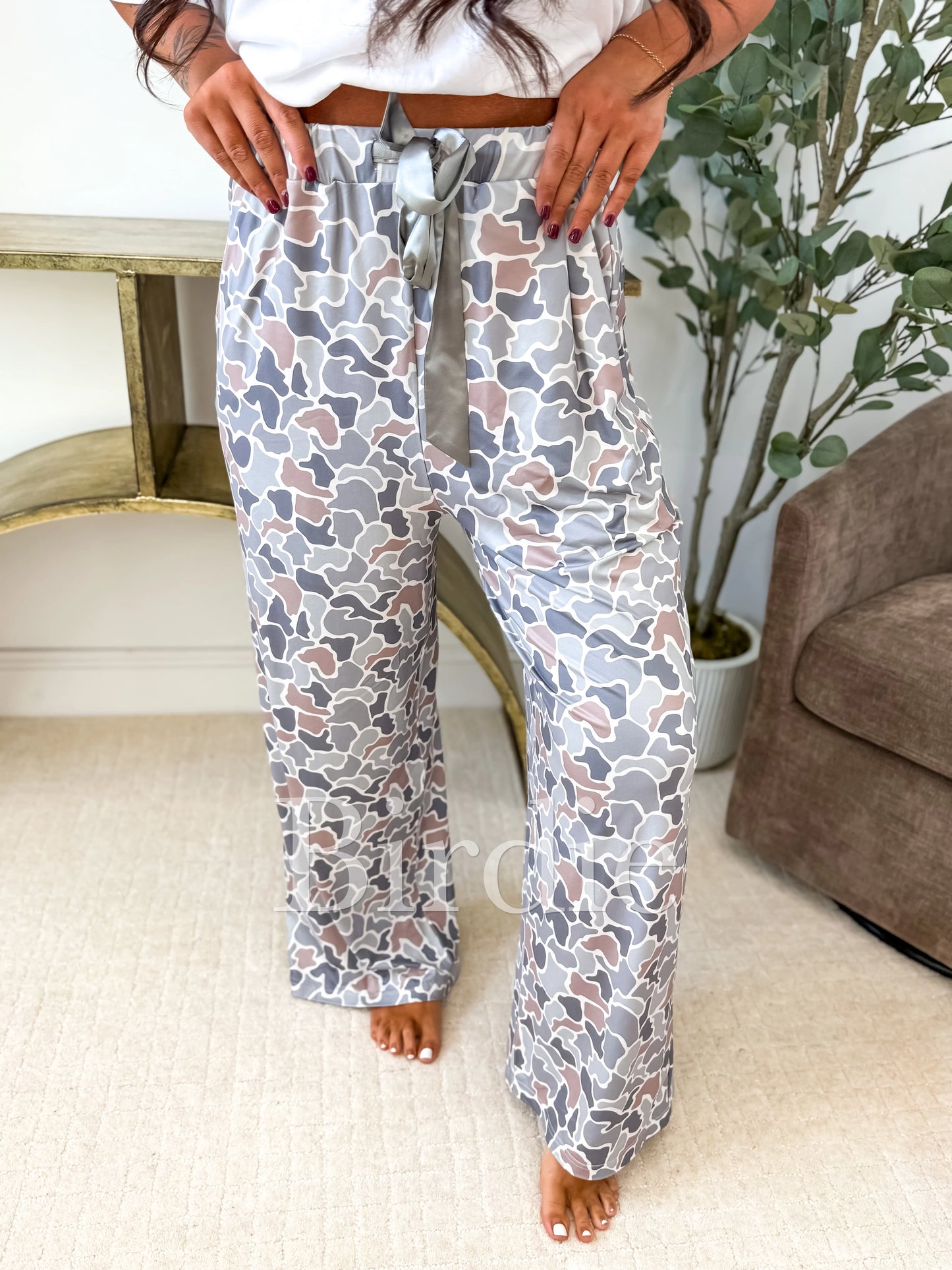 Stretchy Lounge Pants with Satan Ribbon
